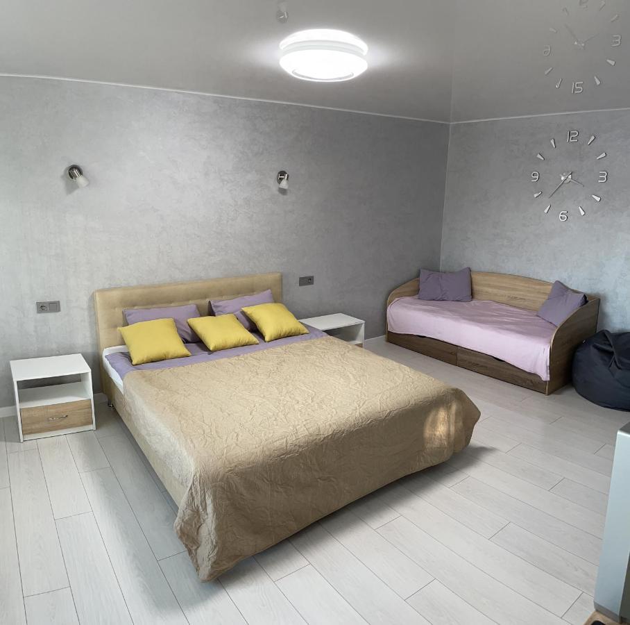 Apartcenter Апартаменты Lux В Центре Ярослава Мудрого Krivij Rih Kültér fotó
